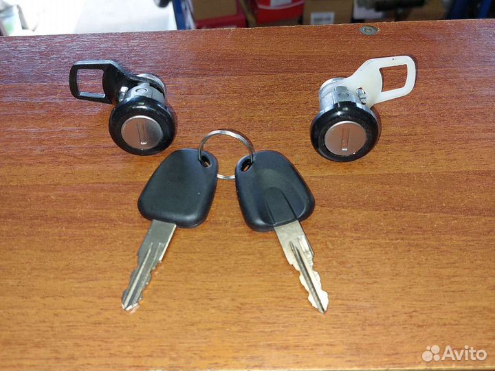 Дэу Некия Личинка багажника, замок S6460006