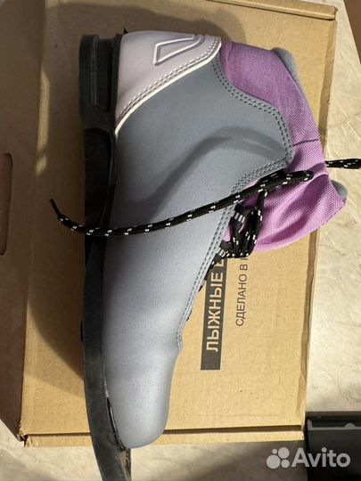 Лыжные ботинки