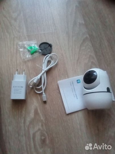 Wifi камера поворотная внутренняя