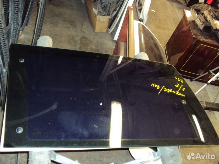 Стекло Мерседес Вито 638 Vito W638 заднее левое