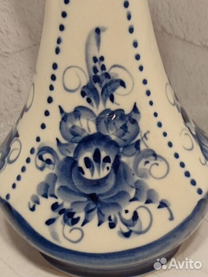 Ваза фарфор, Гжель. 16,5 см