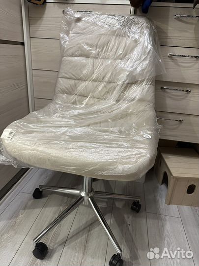 Компьютерное кресло hoff новое