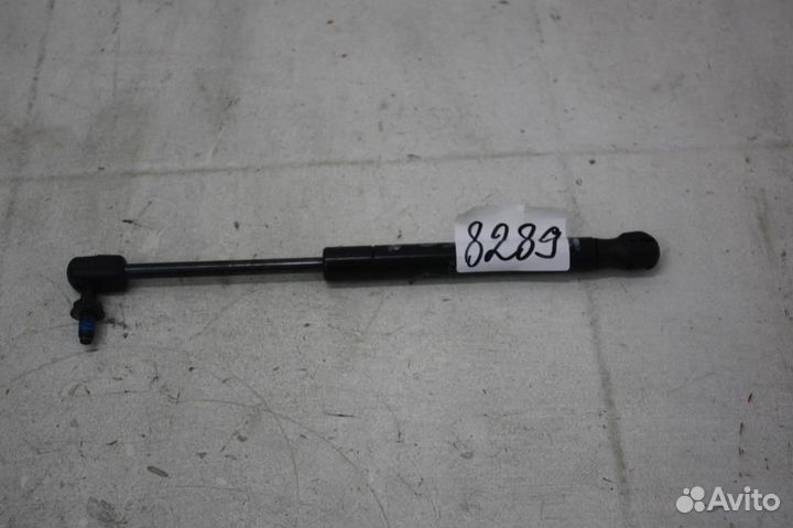 Амортизатор крышки багажника Nissan Qashqai+2 J10