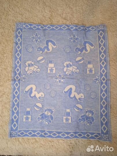 Одеяло, подушка, матрасик, покрывало, полотенца