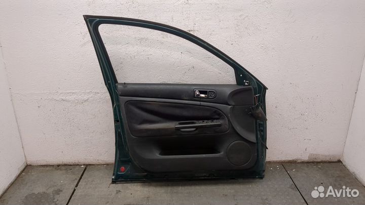 Дверь боковая левая передняя Volkswagen Passat 5, 1998