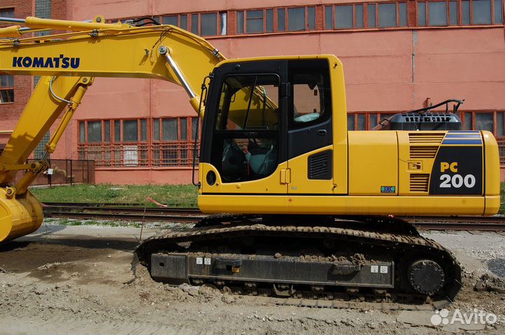 Аренда экскаватора Komatsu PC200