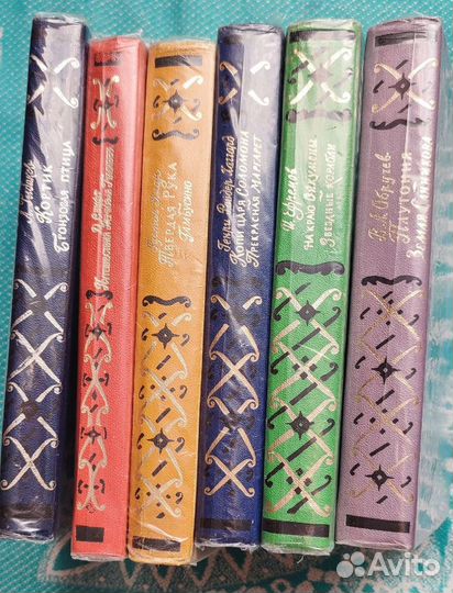 Продаю книги