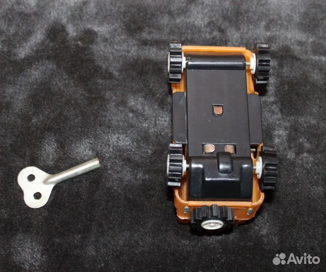 Советская игрушка СССР УАЗ 469 Вездеход