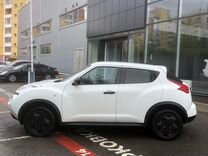 Nissan Juke 1.6 CVT, 2012, 235 000 км, с пробегом, цена 1 050 000 руб.