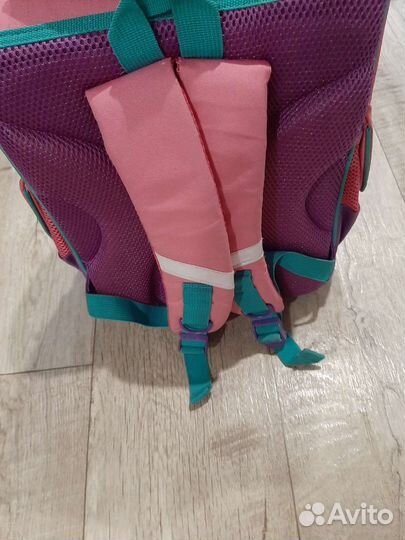 Рюкзак школьный для девочки 1 класс