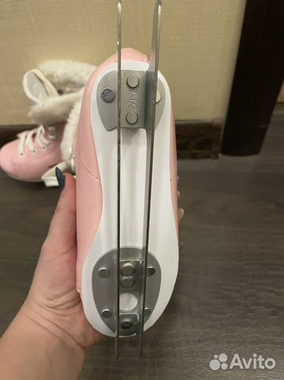 Детские коньки размер 31