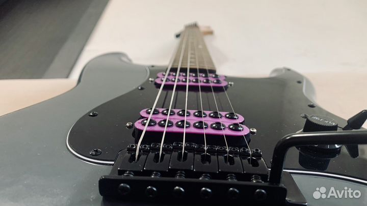 Электрогитарa greco stratocaster