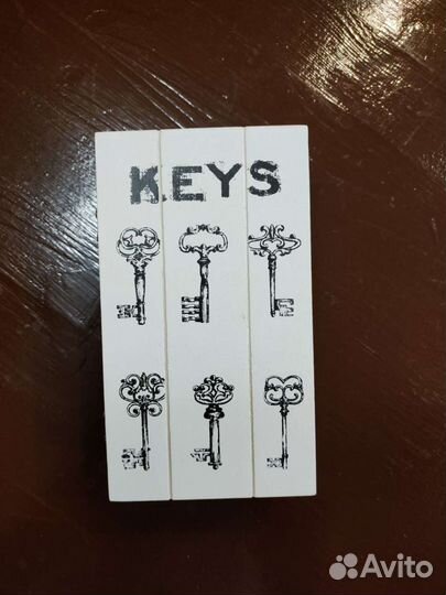 Ключница настенная новая