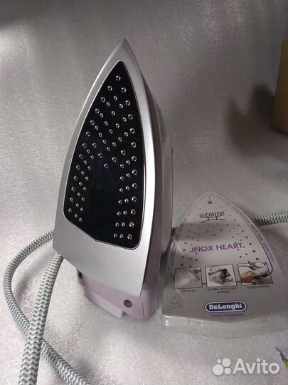 Утюг парогенератора Delonghi 7312870709