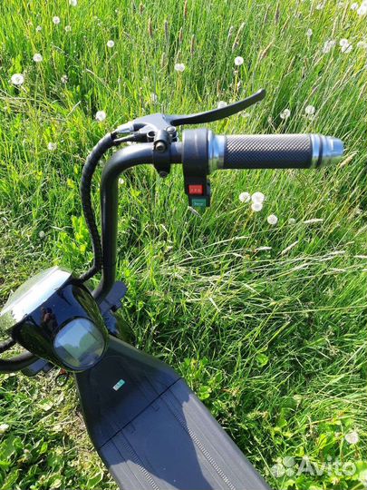 Новый электросамокат Jetson X3 Mini 800