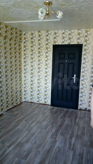 Комната 13 м² в 1-к., 4/5 эт.