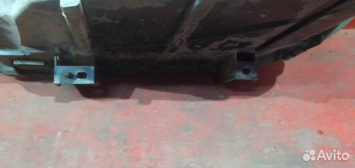 Шевроле Нива фара правая с деф. Niva до 9 г.в