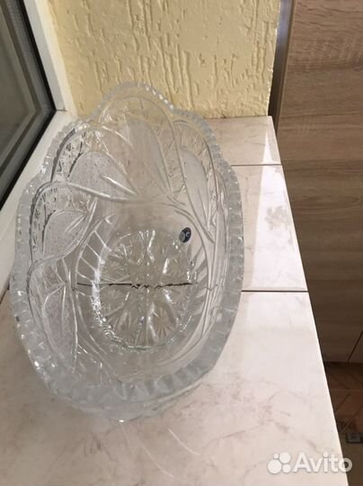 Хрустальная ваза