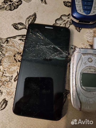 Телефоны смартфоны разные