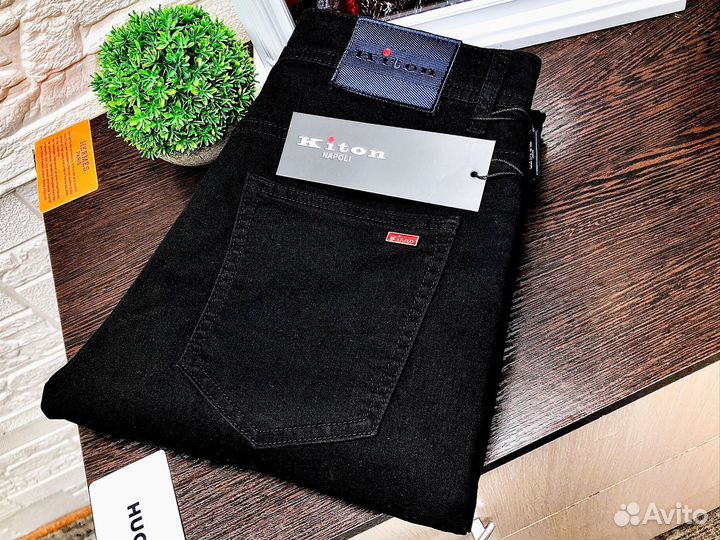 Джинсы Kiton