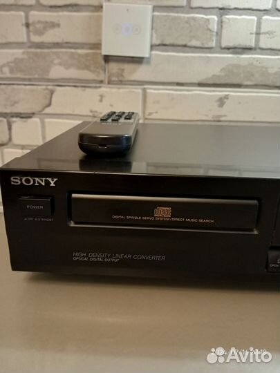 Проигрыватель CD дисков