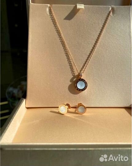 Bvlgari подвеска