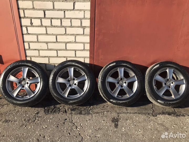 Комплект колес r16 renault