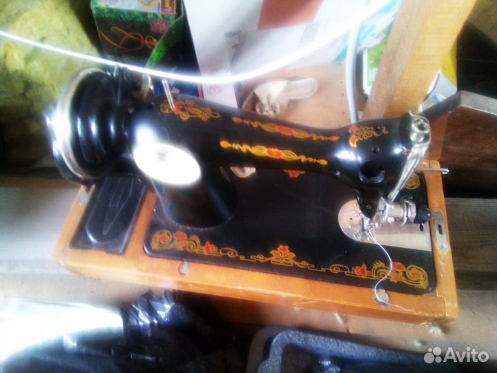 Швейная машина