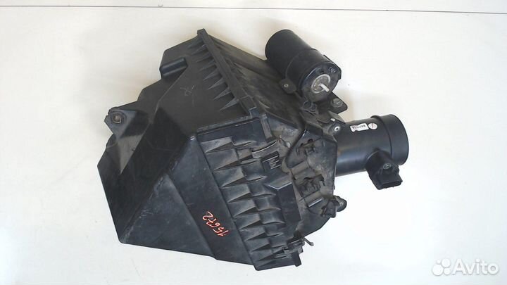 Корпус воздушного фильтра Infiniti QX4 (JR50), 200