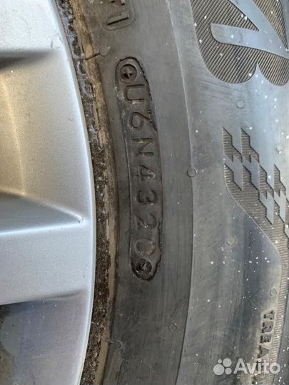 Шина Bridgestone 215/60 R16 лето+литьё 43/20г