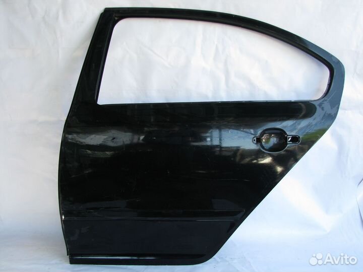 Skoda Octavia A5 Дверь задняя левая 2005+