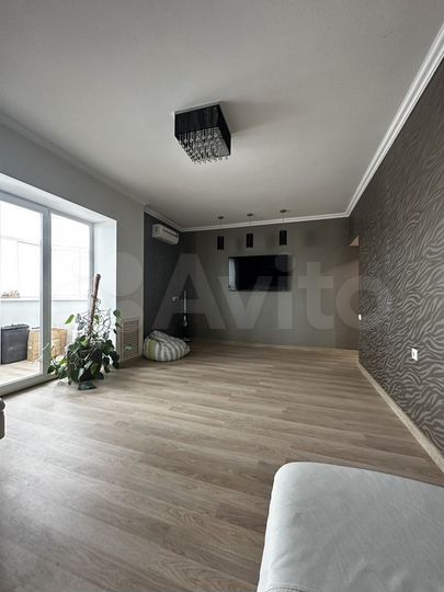 2-к. квартира, 60,9 м², 1/5 эт.