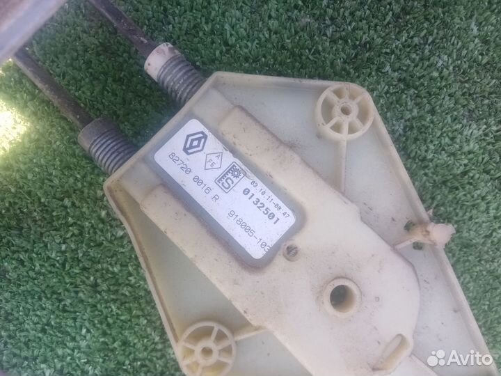 Стеклоподъемник задний правый Renault Fluence