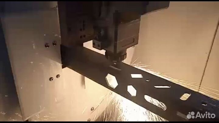 Лазерная резка труб, уголка