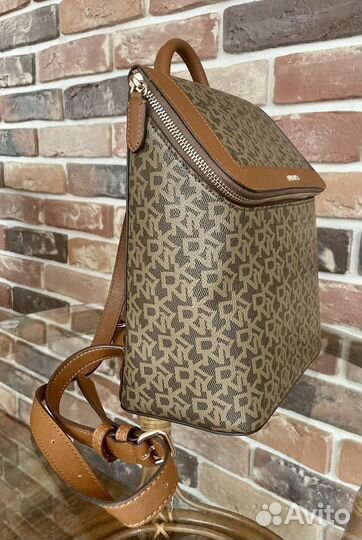 Рюкзак dkny женский