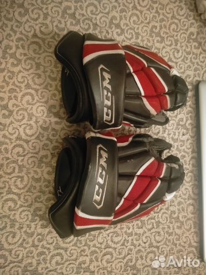 Краги хоккейные 13