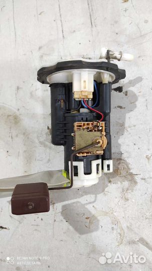 Бензонасос Mazda 323 F BJ 2002 1.6