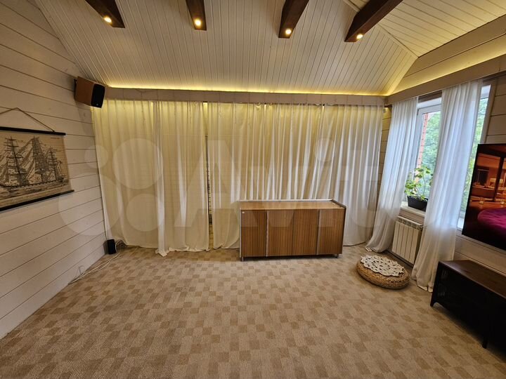 Дом 85 м² на участке 4 сот.