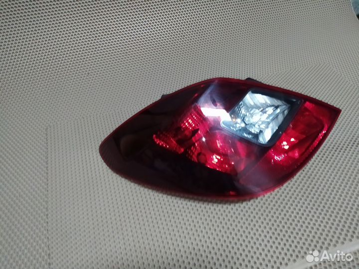 Задний фонарь Opel Corsa d левый
