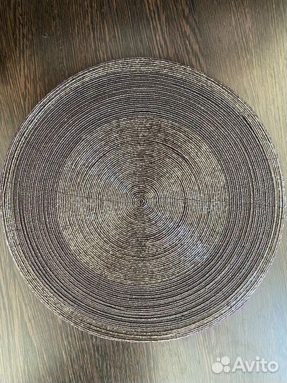 Подставка нод горячее из бисера