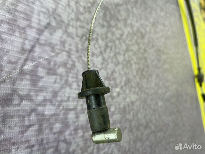 Трос газа Логан Ларгус Сандеро