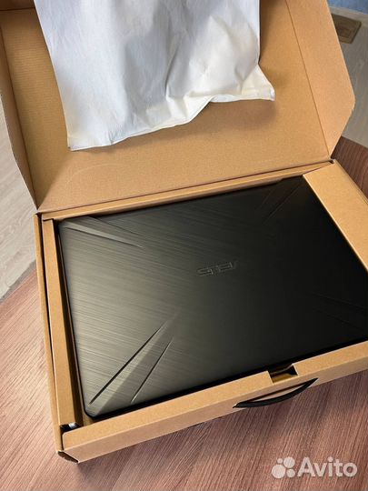 Игровой ноутбук asus tuf gaming FX705DT-AU042