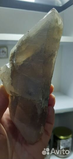 Дымчатый кварц с природной головкой