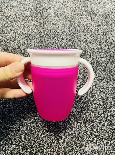 Поильник непроливайка новый