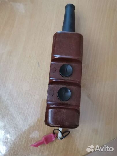 Пульт (пост) управления кнопочный