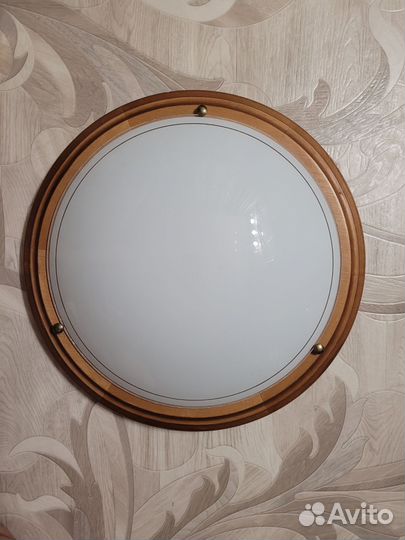 Светильник