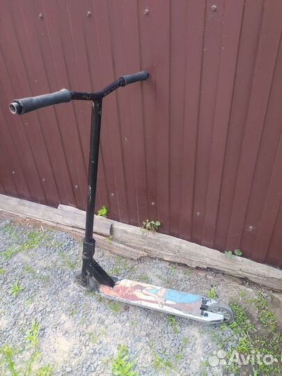 Трюкавой самокат