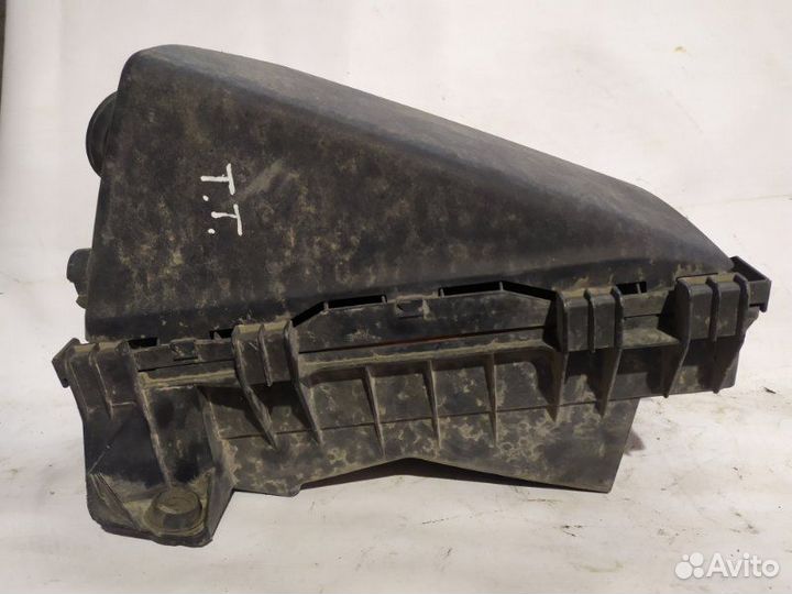 Корпус воздушного фильтра Audi Tt 1.8 2008