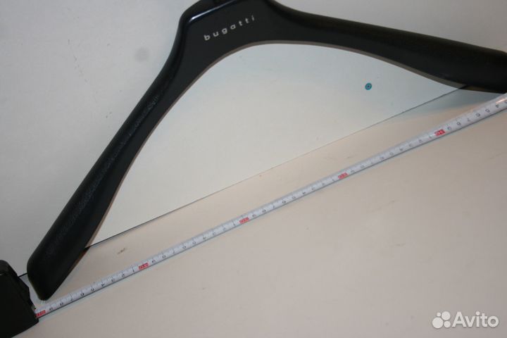 Вешалки Bugatti 20 штук