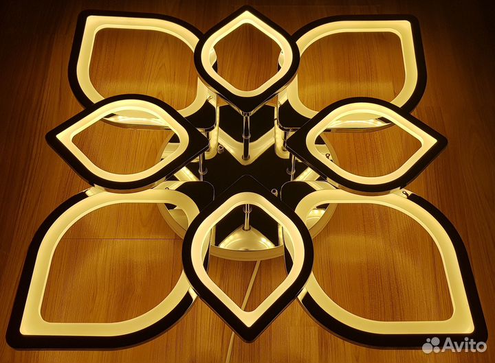 Светодиодная люстра 8069/4+4 CHR